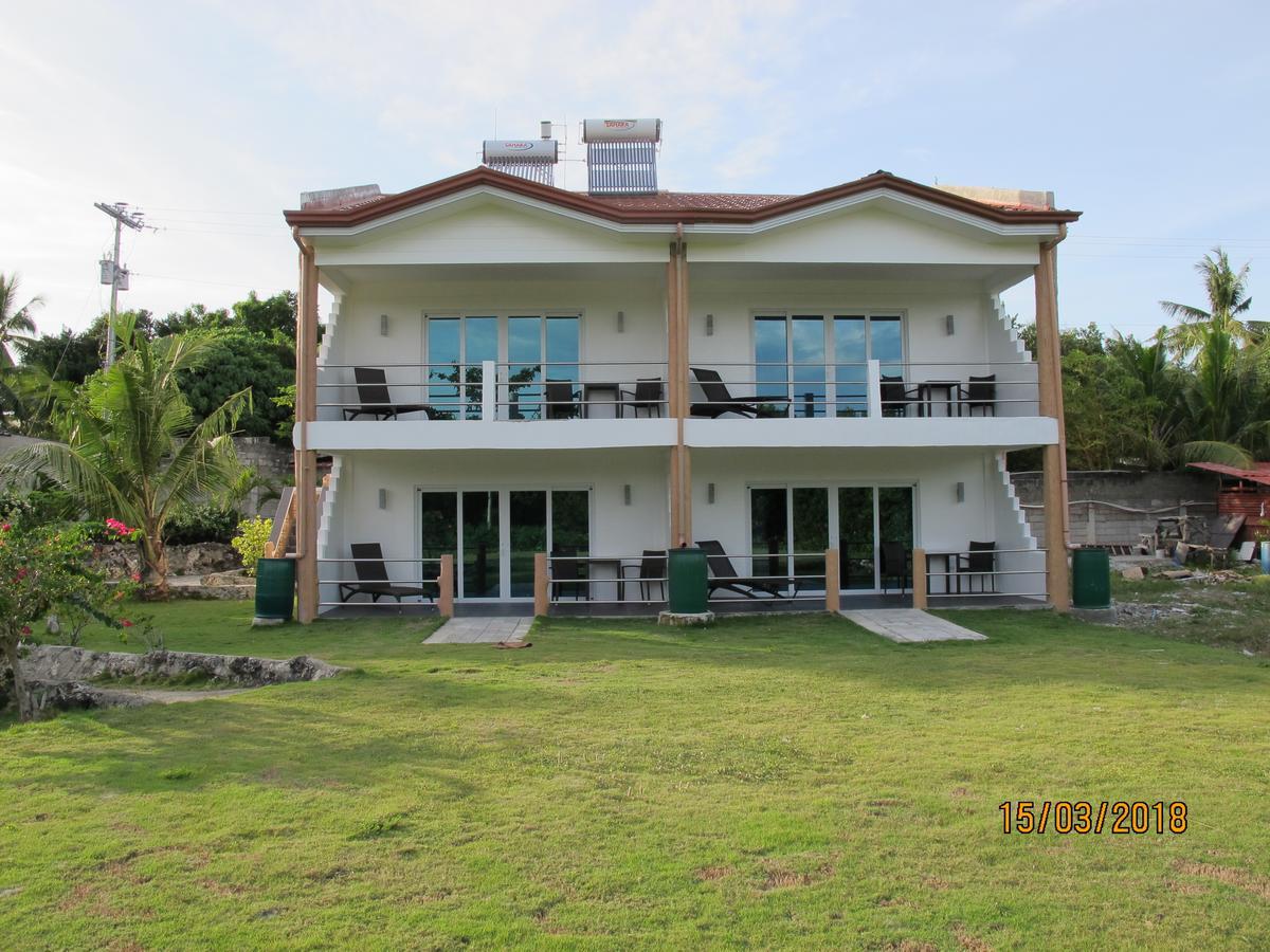 Cabilao Sunset Dive & Beach Resort Loon Εξωτερικό φωτογραφία